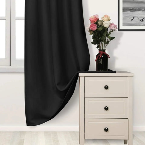 Perfect Nest - Black Thermal Blackout Eyelet Curtains